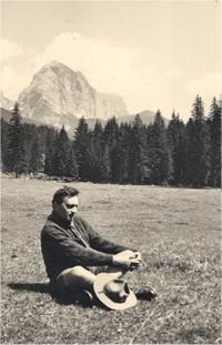 1961 - Campo della Luna nuova - Val Visdende - Checco e il Peralba sullo sfondo