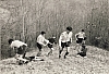 1968 BranchiPistaFelice-FioreRosso_uscita a Cornuda_momento di gioco_2.jpg