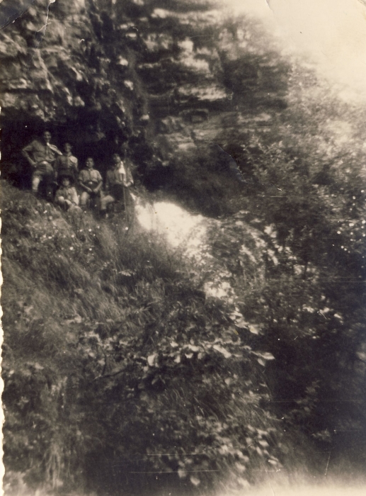1957-rip-smdrovere-campo-arco-teso_taibon- sq in uscita alla cascata dell'inferno.jpg