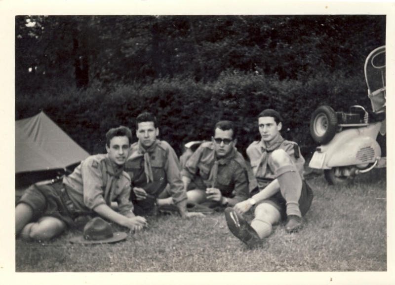 1959 san giorgio in villa margherita;momento di relax di aiutocapi.jpg
