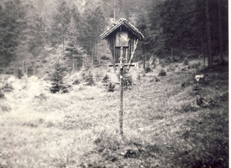 1962_val d'oten-campo del decimo anno-il capitello lasciato dagli sparvieri.jpg