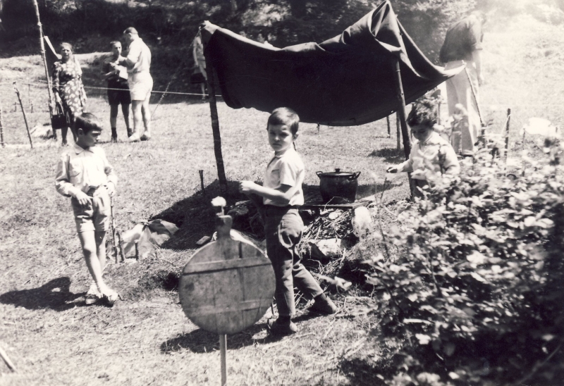 1963 Gares - Campo della sorgente- ripsPioX - giornata genitori- piccoli visitatori.jpg