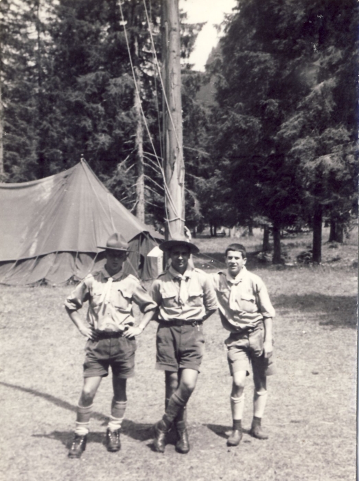 1963 Gares - Campo della sorgente- ripsPioX - staff capi_1.jpg