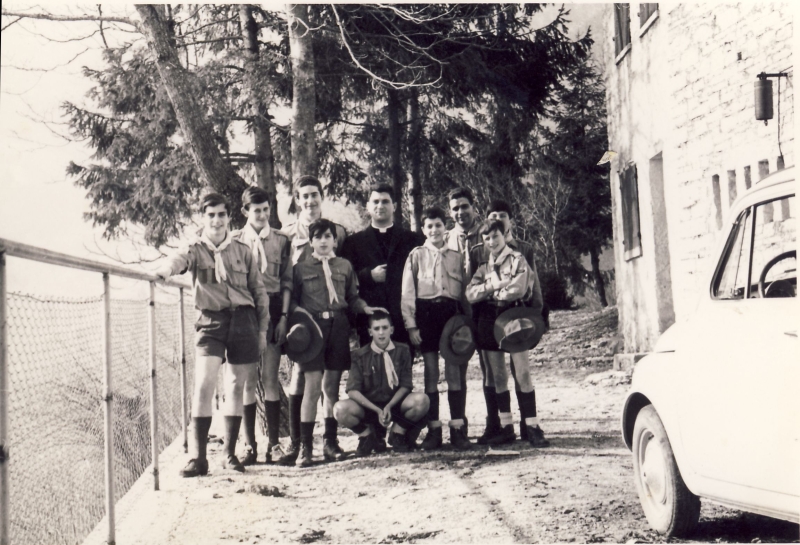 1966 rip sPioX - uscita invernale di alta sq a Possagno 3.jpg