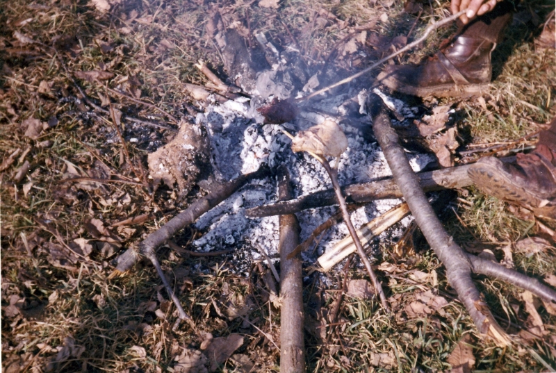 1966 campo alte cime - valgrande - rip sPioX -cucina alla trappeur.jpg