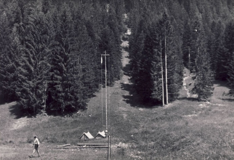1968 rip s pioX-campo fuochi lontani -alberghi di collalto-alzabandiera_5.jpg