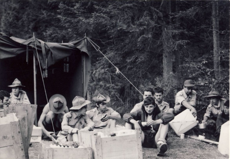 1968 rip s pioX-campo fuochi lontani -alberghi di collalto-cambusieri a riposo_2.jpg
