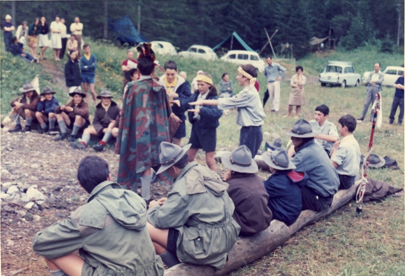 1968 rip s pioX-campo fuochi lontani -alberghi di collalto-cerchio festa genitori_10.jpg