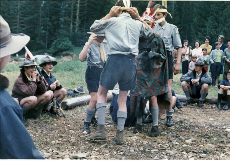 1968 rip s pioX-campo fuochi lontani -alberghi di collalto-cerchio festa genitori_3.jpg