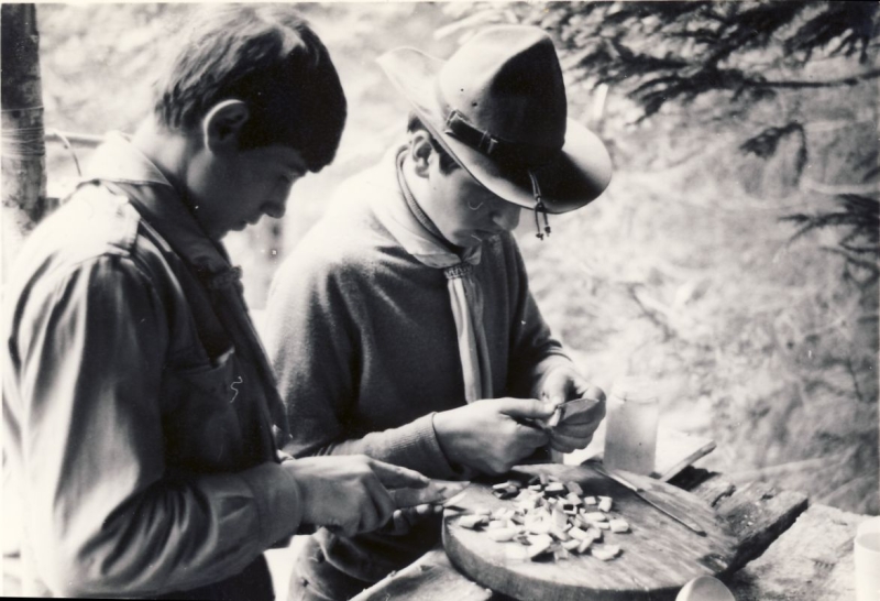1968 rip s pioX-campo fuochi lontani -alberghi di collalto-gara cucina_4.jpg