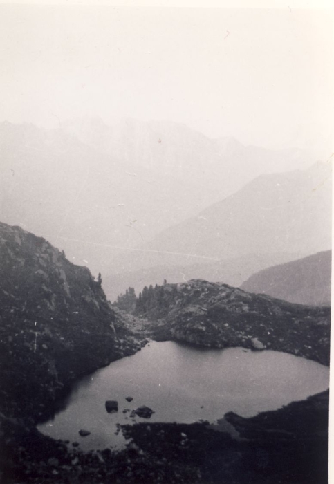 1969 - campo mobile caoria-ghirlo - clan la quercia - lago delle trote da forc coldosè.jpg