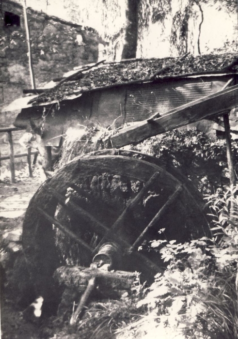 1971 rip s pioX Uscita grotte calieron_17.jpg