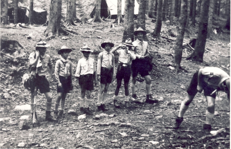 1975 rip sPioX e MdRovere -campo chiaro mattino - forni avoltri - presentazione di sq_4.jpg
