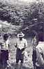 1976 clan nuova strada - sPioX - Vito d'asio - campo di servizio - cerimonia partenza alcuni rover.jpg