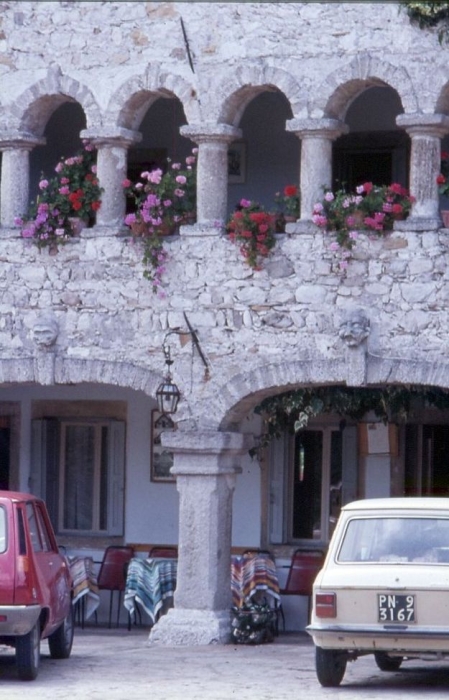 1977 059 Claut.jpg