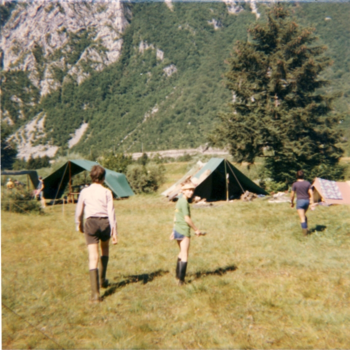 1977 Rip sPioX - campo dei 12 fuochi - Claut - il campo.jpg