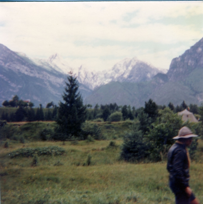 1977 Rip sPioX - campo dei 12 fuochi - Claut - il sito.jpg