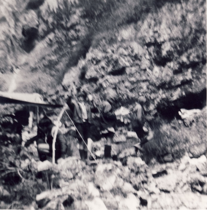 1977 Rip sPioX - campo dei 12 fuochi - Claut - sq in uscita_2.jpg