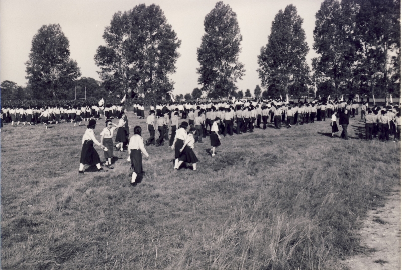1978d campo mobile internaz FSE pellegrinaggio a Lourdes - Notre-Dame-de-Garaison - cerimonia _8d.jpg