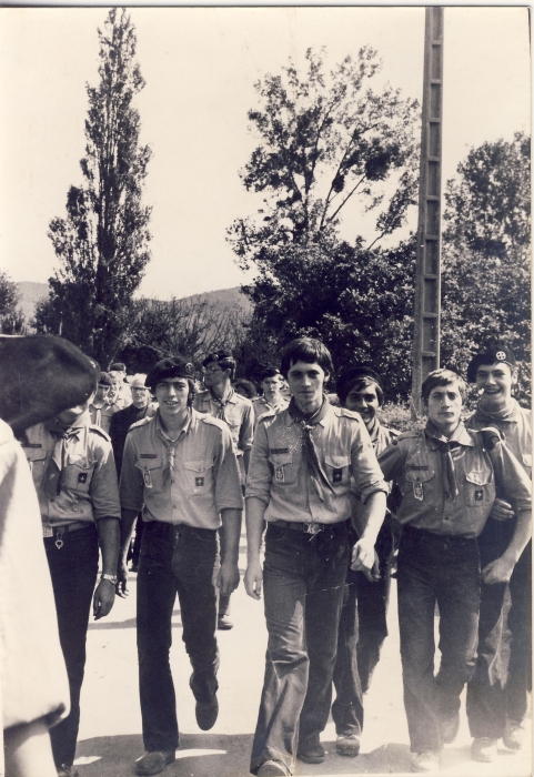 1978m campo mobile internaz FSE - Lourdes - arrivo dei contingenti alla basilica_4.jpg