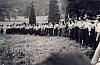 1978p campo mobile internaz FSE - Lourdes - cerchio di saluto del contingente italiano-4.jpg