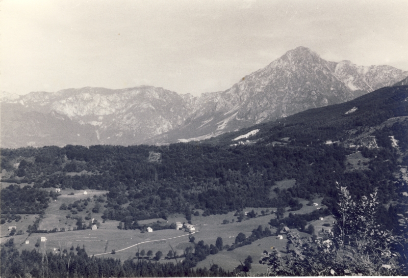 1979e rip spioX - campo delle fresche sorgenti - Borsoi d'Alpago - panorama_7.jpg