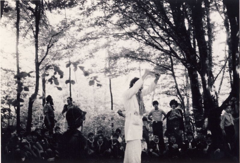 1979 sGiorgio lupetti - caccia delle ere storiche - montello 11.jpg