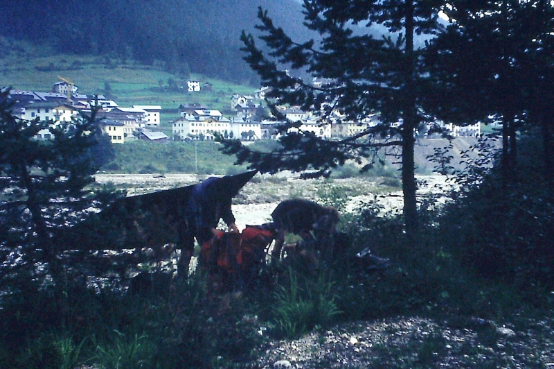 1980 Clan nuova strada - sPioX - campo mobile auronzo-forni di sopra_002.jpg