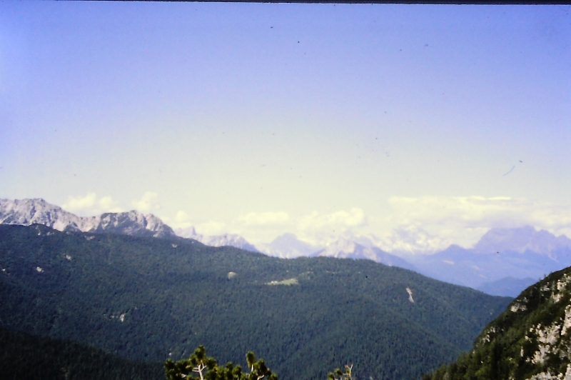 1980 Clan nuova strada - sPioX - campo mobile auronzo-forni di sopra_113.jpg