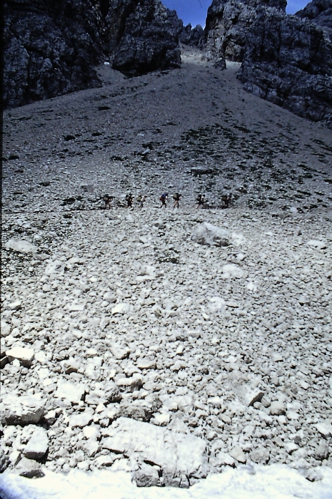 1980 Clan nuova strada - sPioX - campo mobile auronzo-forni di sopra_144.jpg