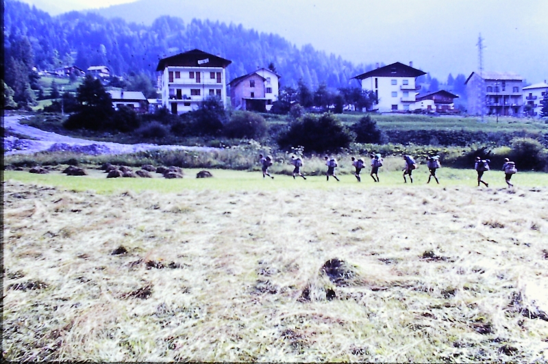 1980 Clan nuova strada - sPioX - campo mobile auronzo-forni di sopra_175.jpg