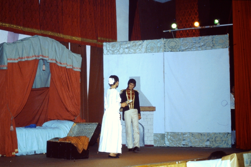 1982 Clan Nuova Strada - Fuoca La cordata - Sior Todaro brontolon - teatro sAnna 11.jpg