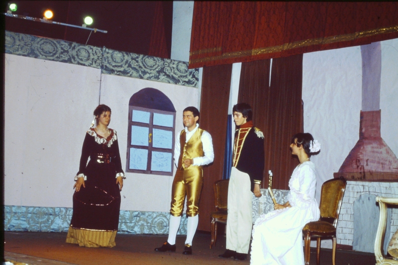 1982 Clan Nuova Strada - Fuoca La cordata - Sior Todaro brontolon - teatro sAnna 2.jpg