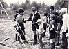 1982 Gruppo TV2 -Festa genitori al Piave - gioco a squadre coi genitori.jpg