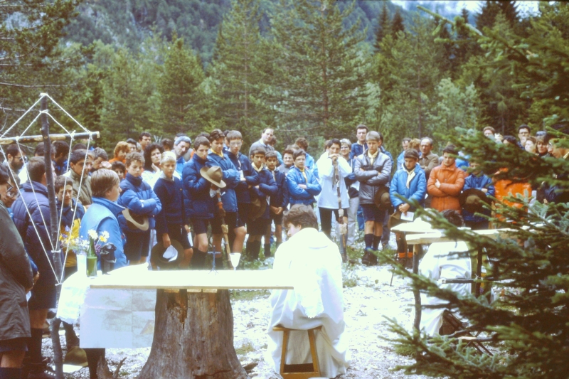 1985a GruppoTV2°Rip-sPioX-Campo-CaveDelPredil _11.jpg