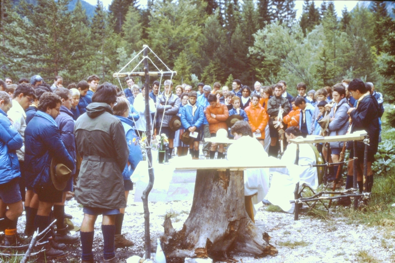 1985a GruppoTV2°Rip-sPioX-Campo-CaveDelPredil _12.jpg