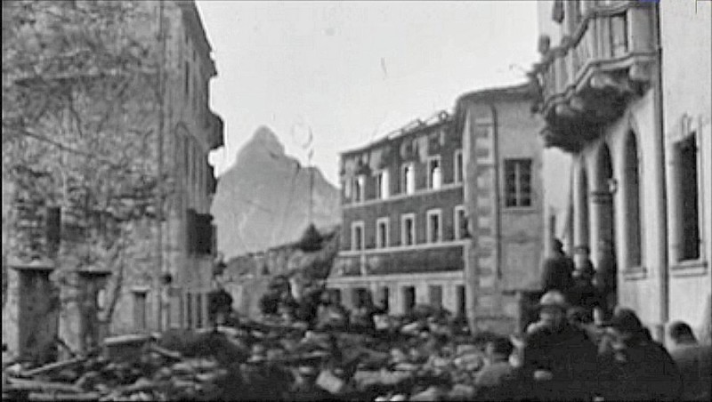 08distruzione.jpg
