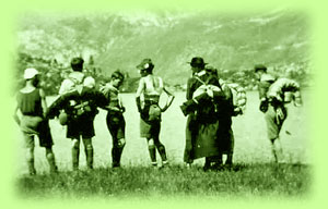 1930-31 - Uscita delle AR con Mons. Violi